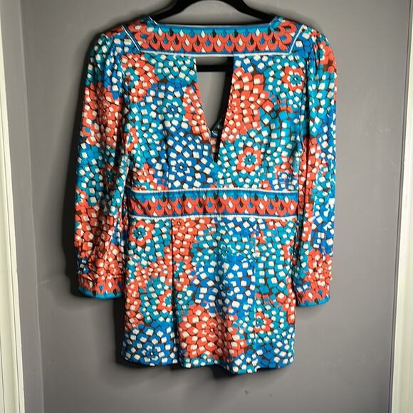 ECI Blue and Red Geometric Print Tunic Size Small - Picture 5 of 8